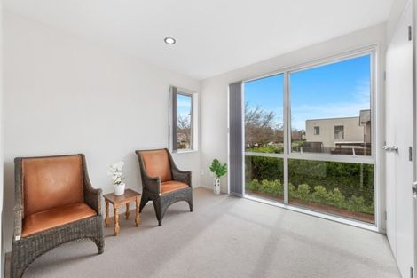 Photo of property in 25 Phar Lap Crescent, Takanini, 2112