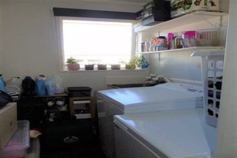 Photo of property in 21-a Kairanga Crescent, Wainuiomata, Lower Hutt, 5014