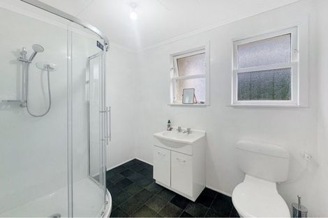 Photo of property in 1 Johnston Grove, Taita, Lower Hutt, 5011