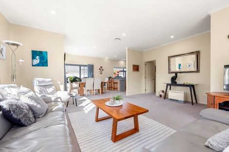 Photo of property in 11 Ormrod Grove, Riverstone Terraces, Upper Hutt, 5018