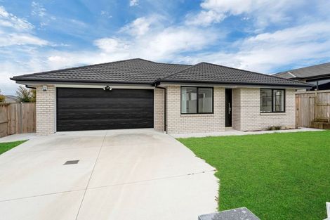 Photo of property in 11 Paul Way, Pokeno, 2402