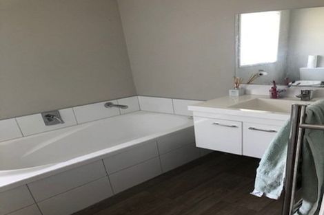 Photo of property in 5 Austen Way, Hairini, Tauranga, 3112