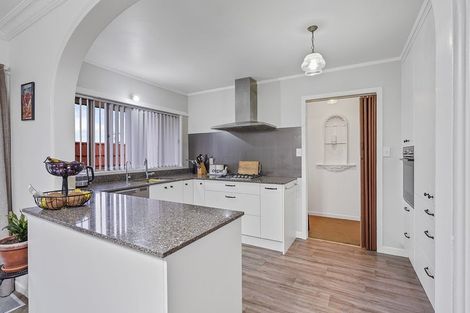 Photo of property in 1 Mahoe Street, Melville, Hamilton, 3206