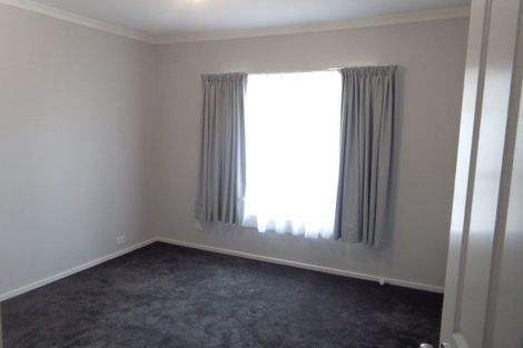 Photo of property in 16a Munroe Road, Ranui, Auckland, 0612