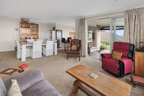 Photo of property in 105 Rowesdale Drive, Ohauiti, Tauranga, 3112