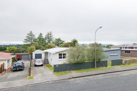 Photo of property in 4 Cambridge Terrace, East Gore, Gore, 9710