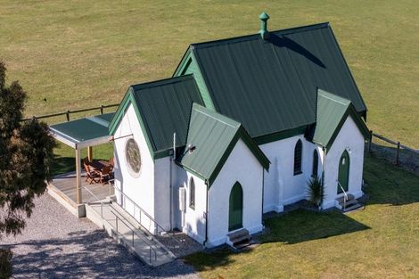 Photo of property in Ex St Johns Church, 1605 Teviot Road, Millers Flat, Roxburgh, 9572