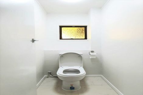 Photo of property in 19 Glen Norman Avenue, Henderson, Auckland, 0610