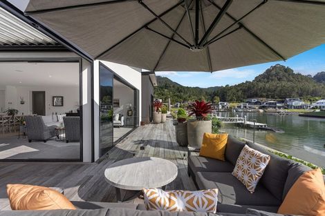 Photo of property in 113 Motu Grande, Pauanui, Hikuai, 3579