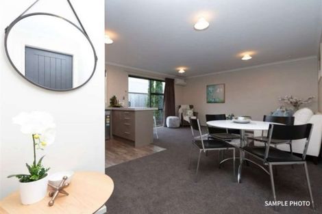 Photo of property in 108u4 Old Farm Road, Hamilton East, Hamilton, 3216