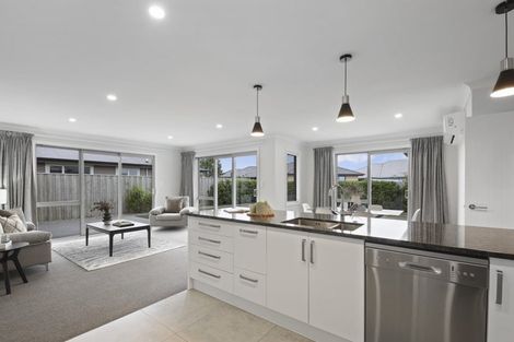 Photo of property in 5 Hickmott Street, Rangiora, 7400