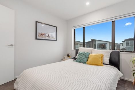 Photo of property in 28 Kearns Drive, Hobsonville, Auckland, 0616