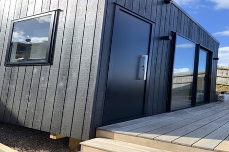 Photo of property in 14 City View Terrace, Birkenhead, Auckland, 0626