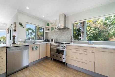 Photo of property in 61 Alec Craig Way, Gulf Harbour, Whangaparaoa, 0930