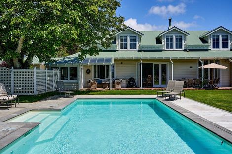 Photo of property in 8 Maungahina Road, Te Ore Ore, Masterton, 5886