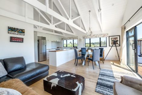 Photo of property in 50 Flax Cutter Lane, Woodside, Greytown, 5794