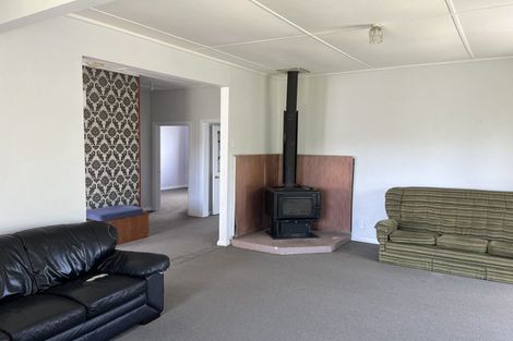 Photo of property in 2 Curtis Street, Hector, 7822