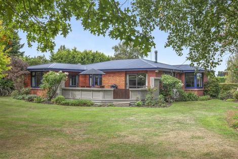 Photo of property in 73 Eders Road, Woodend, 7610