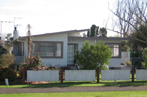 Photo of property in 26 Sheffield Street, Awapuni, Palmerston North, 4412