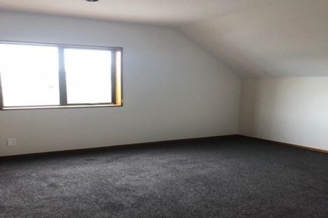 Photo of property in 28 Field Terrace, Upper Riccarton, Christchurch, 8041