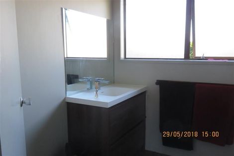 Photo of property in 61 Luanda Drive, Ranui, Auckland, 0612