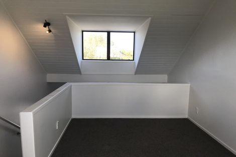 Photo of property in 327d Hobsonville Road, Hobsonville, Auckland, 0618