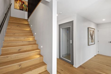Photo of property in 11a Montgomery Avenue, Rothesay Bay, Auckland, 0630