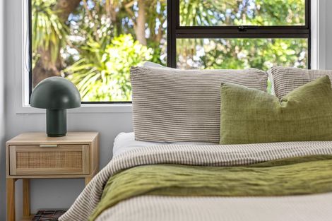 Photo of property in 44b Walton Street, Red Beach, 0932