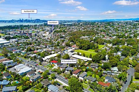 Photo of property in 44 Sunnybrae Road, Hillcrest, Auckland, 0627