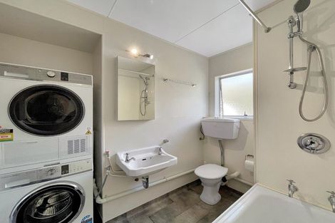 Photo of property in 161u6 Glenmore Street, Kelburn, Wellington, 6012