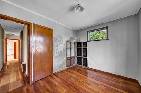 Photo of property in 65 Turuturu Road, Hawera, 4610