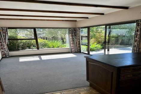 Photo of property in 6 Matanui Street, Northcote, Auckland, 0627