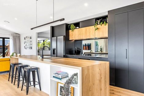 Photo of property in 12 Oakville Close, Rangiora, 7400