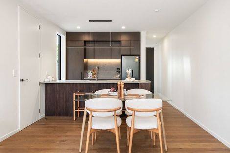 Photo of property in 2/50b Murray Place, Saint Albans, Christchurch, 8014