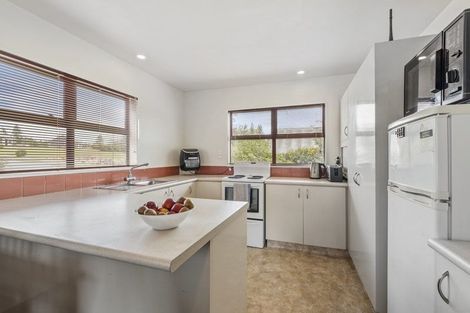 Photo of property in 1 Saint James Avenue, Hanmer Springs, 7334