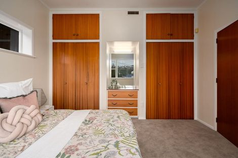 Photo of property in 11 Angell Street, Johnsonville, Wellington, 6037