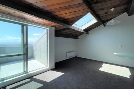 Photo of property in Metro Apartments, 22/220u Thorndon Quay, Pipitea, Wellington, 6011