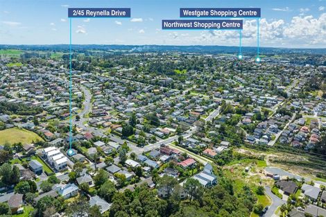 Photo of property in 2/45 Reynella Drive, Massey, Auckland, 0614