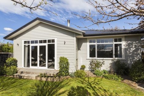 Photo of property in 236 Innes Road, St Albans, Christchurch, 8052