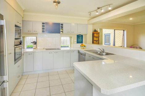 Photo of property in 99 Kyle Road, Greenhithe, Auckland, 0632