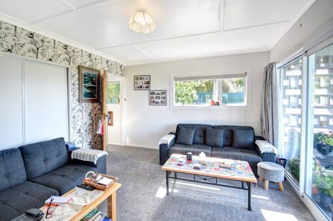 Photo of property in 10 Rimu Street, Kaka Point, Balclutha, 9271