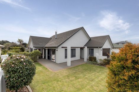Photo of property in 36 Montego Drive, Papamoa Beach, Papamoa, 3118