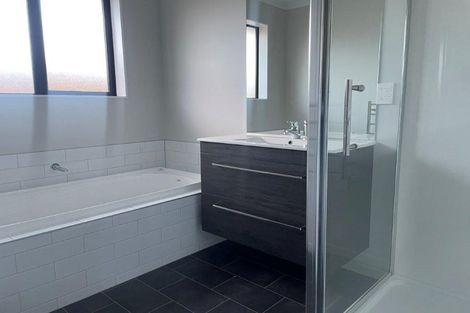 Photo of property in 29 Cousins Street, Woodend, 7691