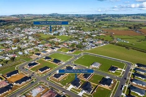 Photo of property in 28 Booker Drive, Tuakau, 2121