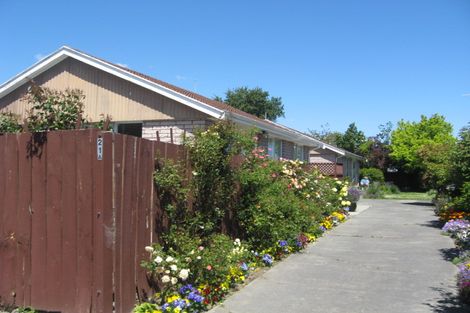 Photo of property in 21 Rossiter Avenue, Redwood, Christchurch, 8051