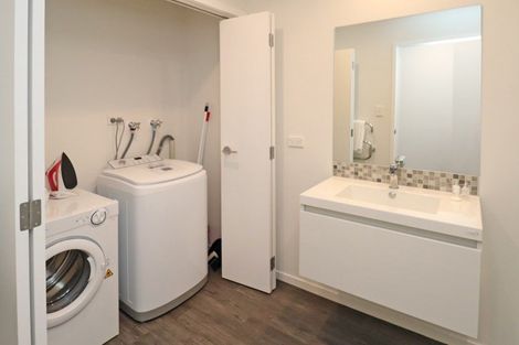 Photo of property in 6/5 Jones Crescent, Melville, Hamilton, 3206