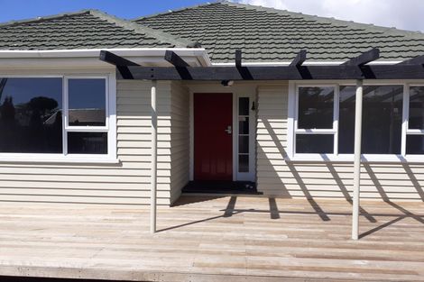 Photo of property in 294 Travis Road, New Brighton, Christchurch, 8083