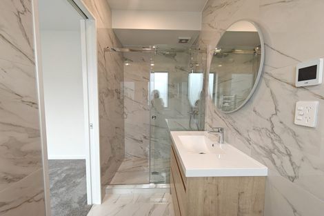 Photo of property in 1 Pukeko Road, Hobsonville, 0616