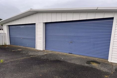 Photo of property in 11 Linden Avenue, Tawa, Wellington, 5028