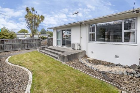 Photo of property in 17 Marshland Road, Shirley, Christchurch, 8061